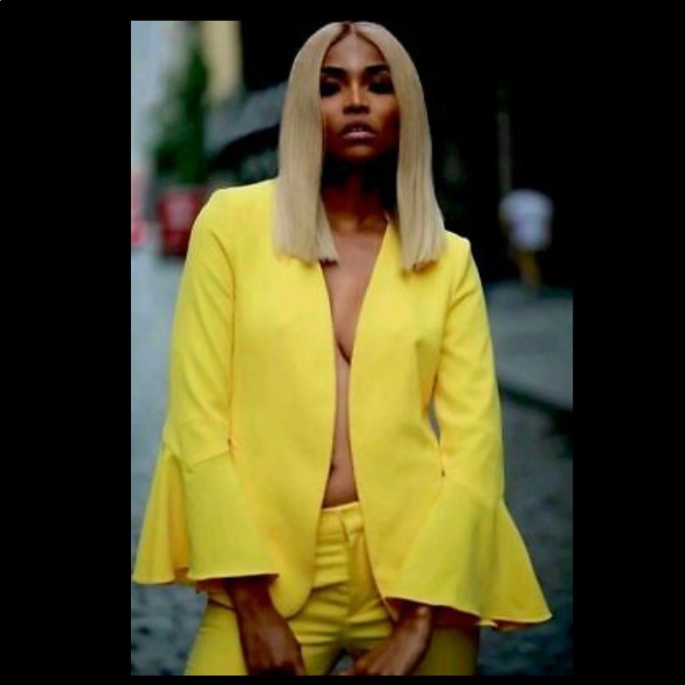 Zara yellow bell sleeve blazer